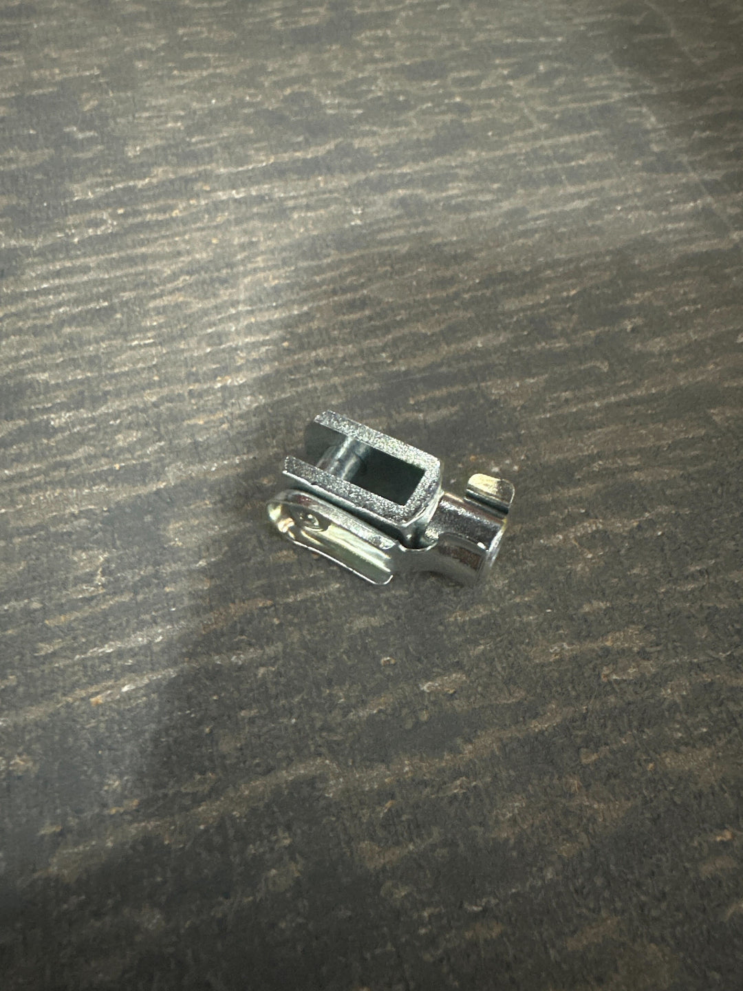 IZF-02600 Short Fork M6